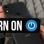 How to Turn on iPhone XR