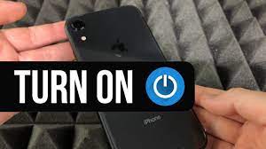 How to Turn on iPhone XR